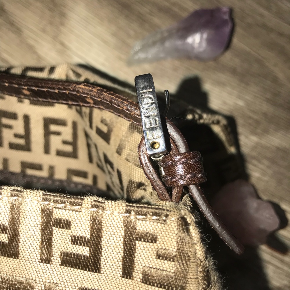 FENDI - Picture 6 of 8